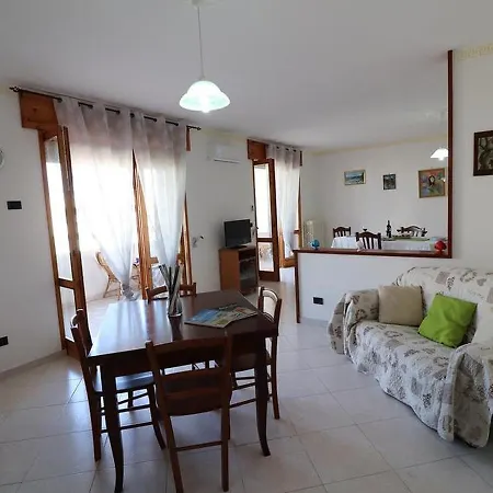 Near The Sea In - House Ludovica In Salento Vakantiehuis